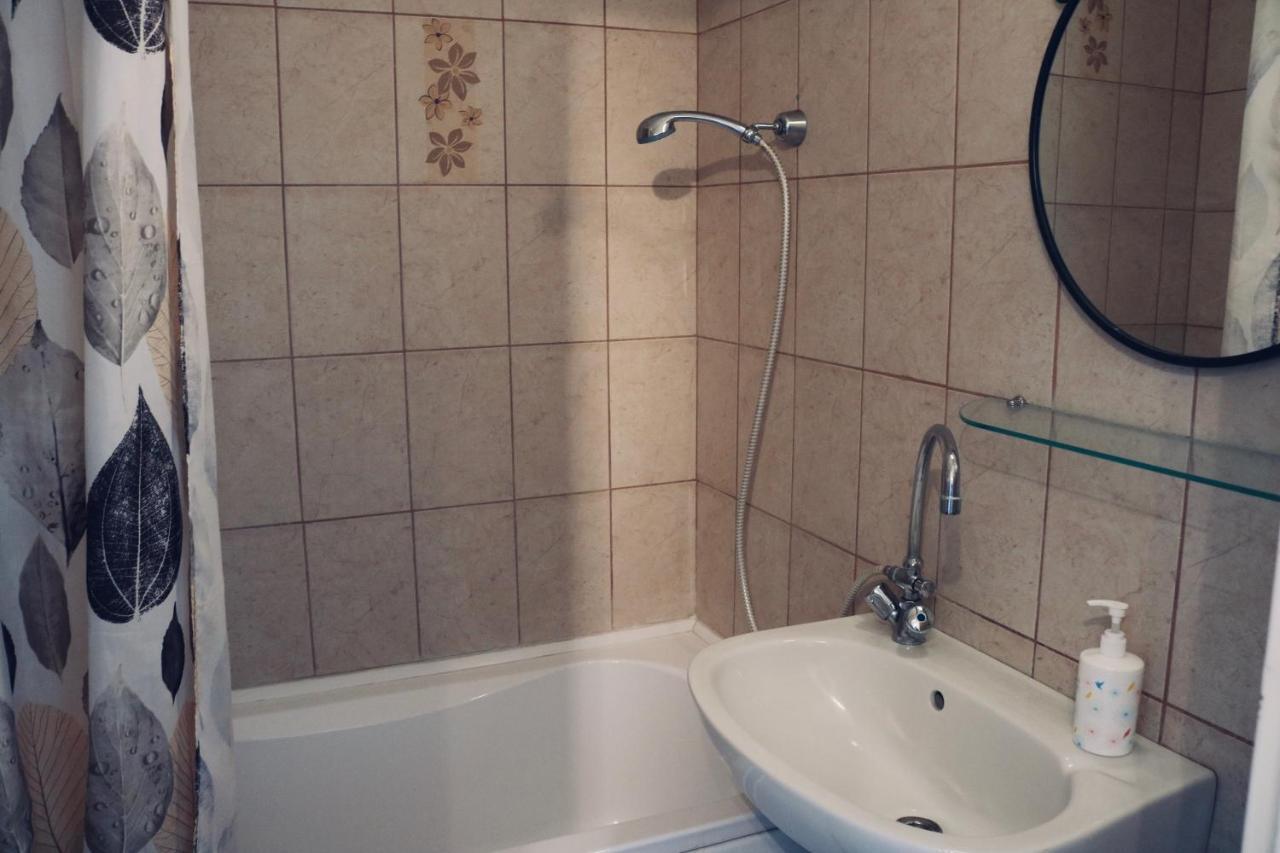 Levendula Apartman Pecs Bagian luar foto