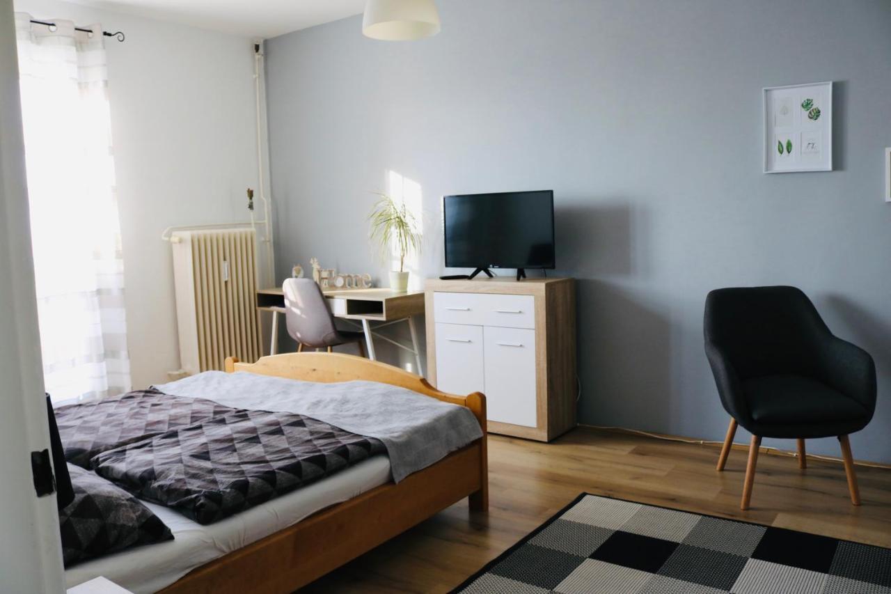 Levendula Apartman Pecs Bagian luar foto